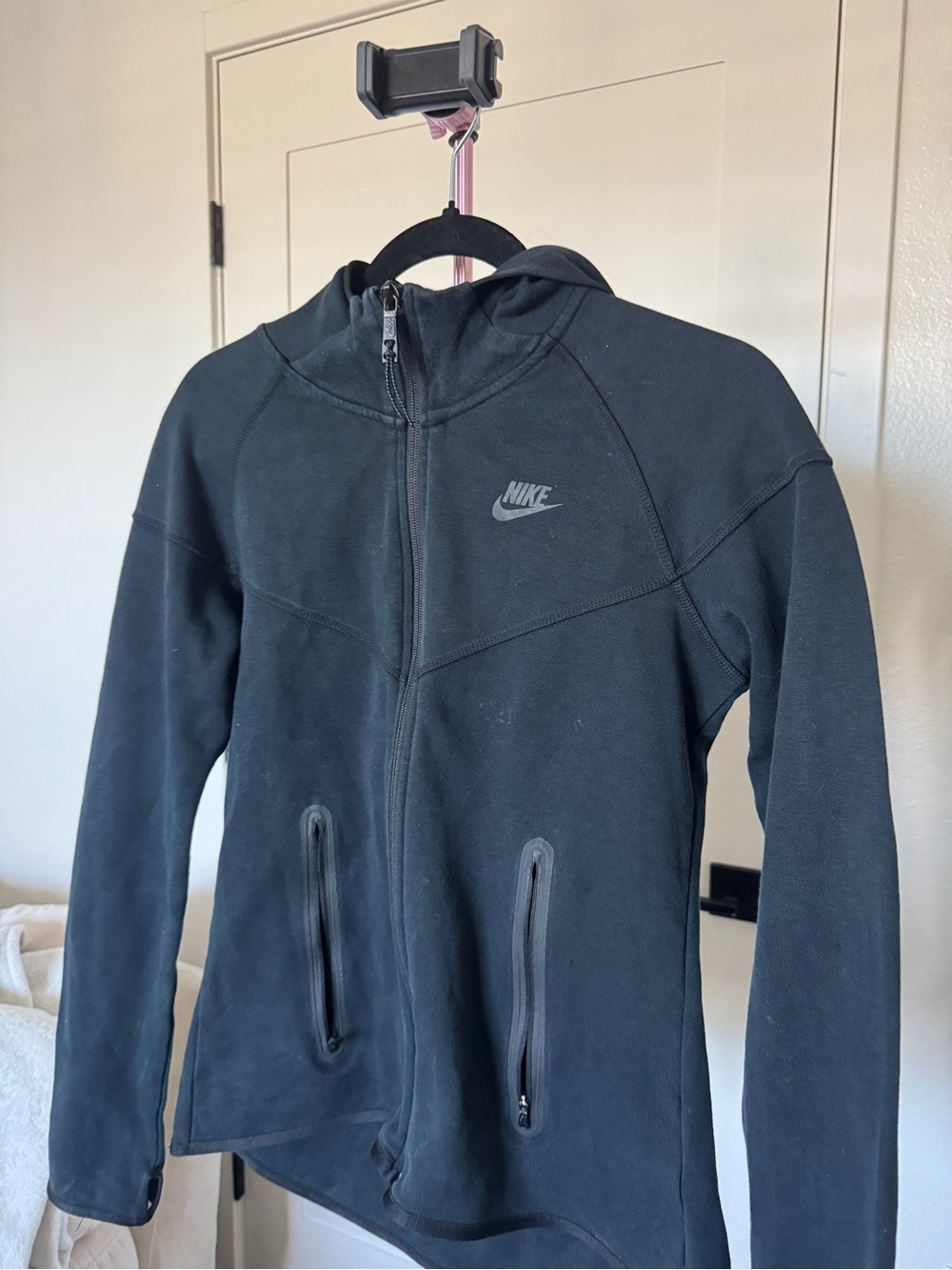 Nike Women's Black Full-Zip Hooded Jacket